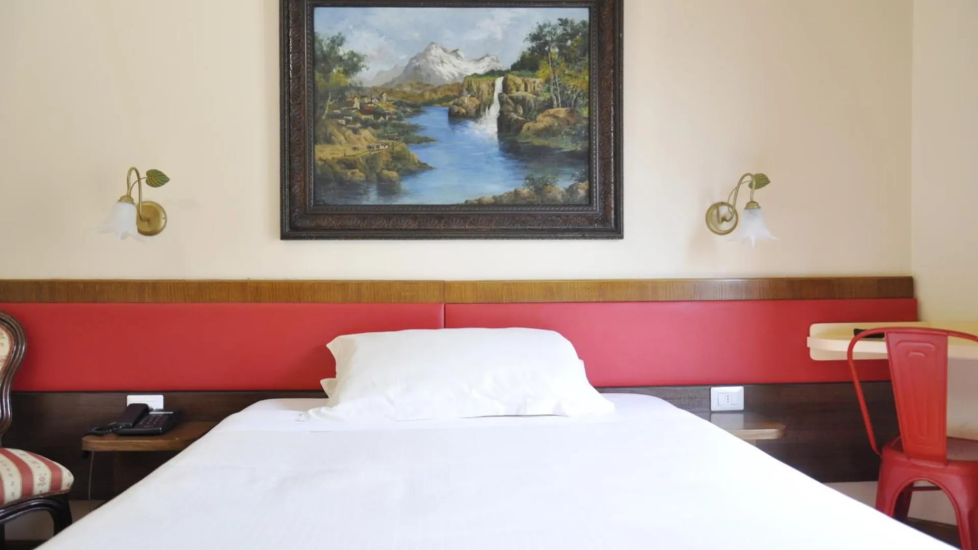 Hotel San Guido Milão 3*,  Itália